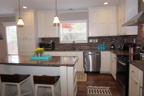 Clear Creek Lake House image 13