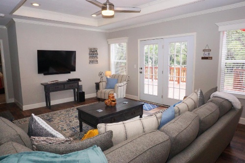 Clear Creek Lake House image 23