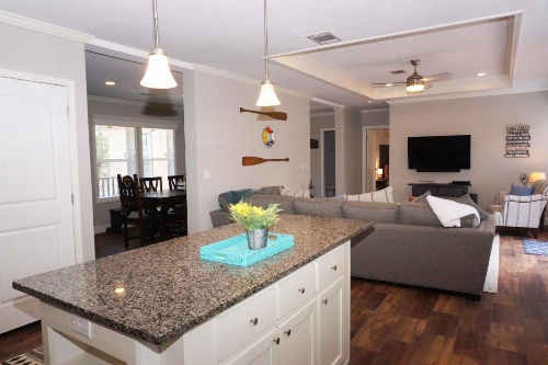 Clear Creek Lake House image 25