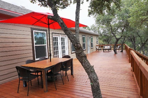 Clear Creek Lake House image 4